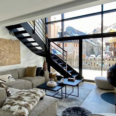 Apartment Patchwork *