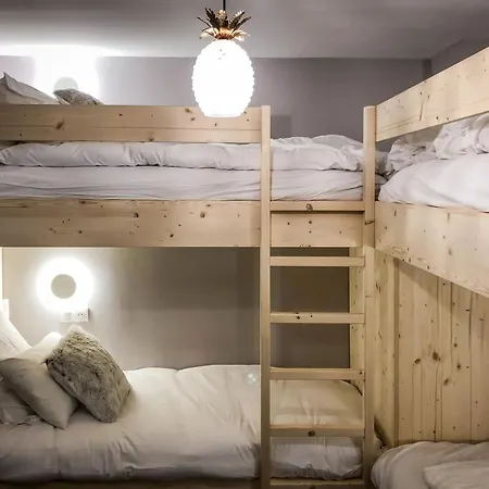 Patchwork Apartment *