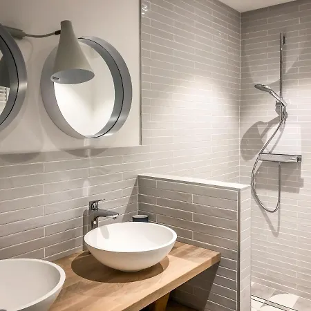 Patchwork Apartment *