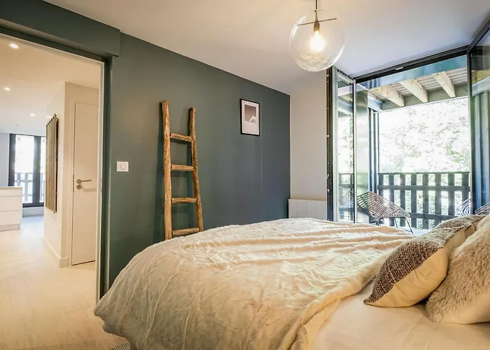 Patchwork アパート ヴァロワール